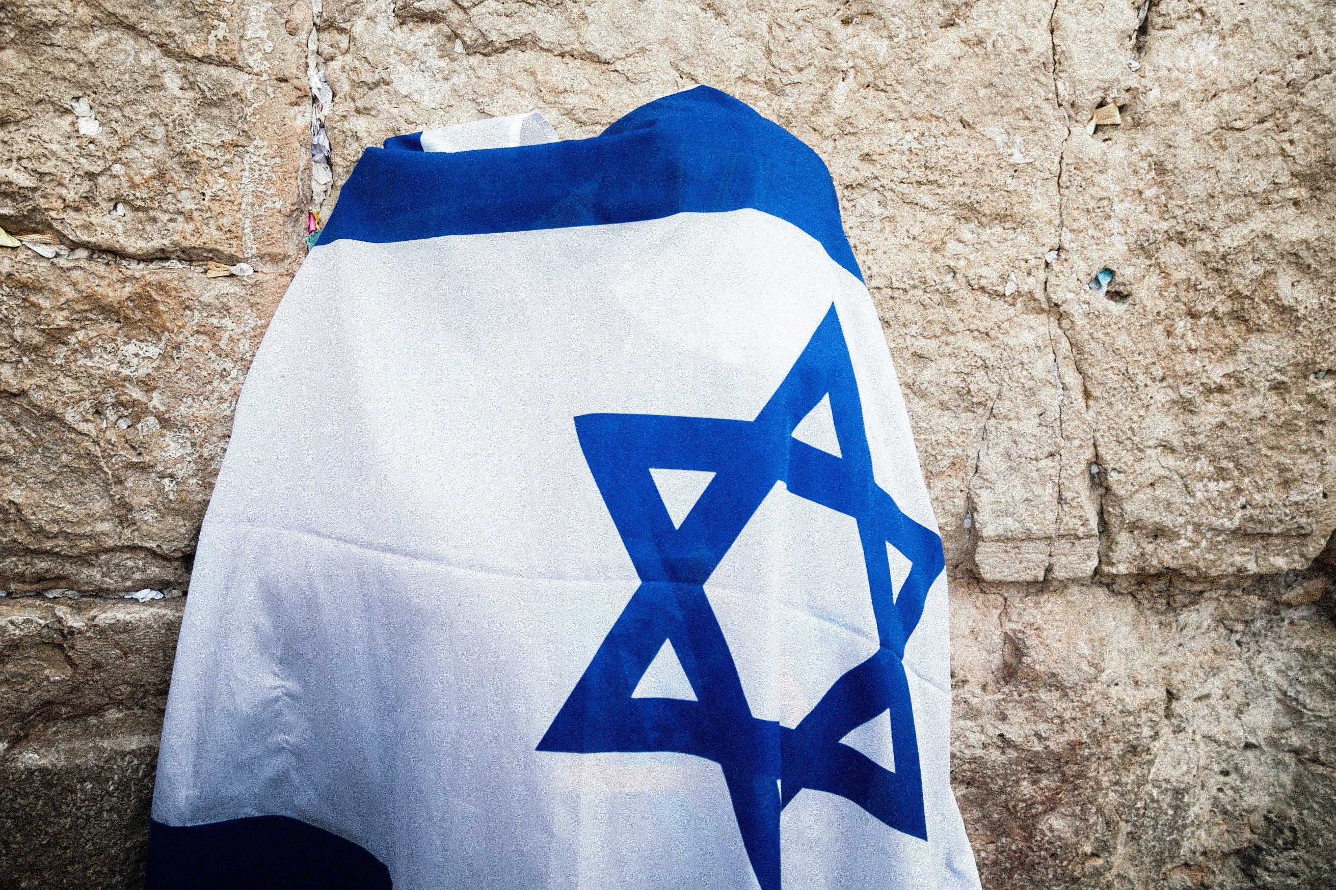Jerusalem Kotel Western Wall — Man Covered with Israeli Flag Praying