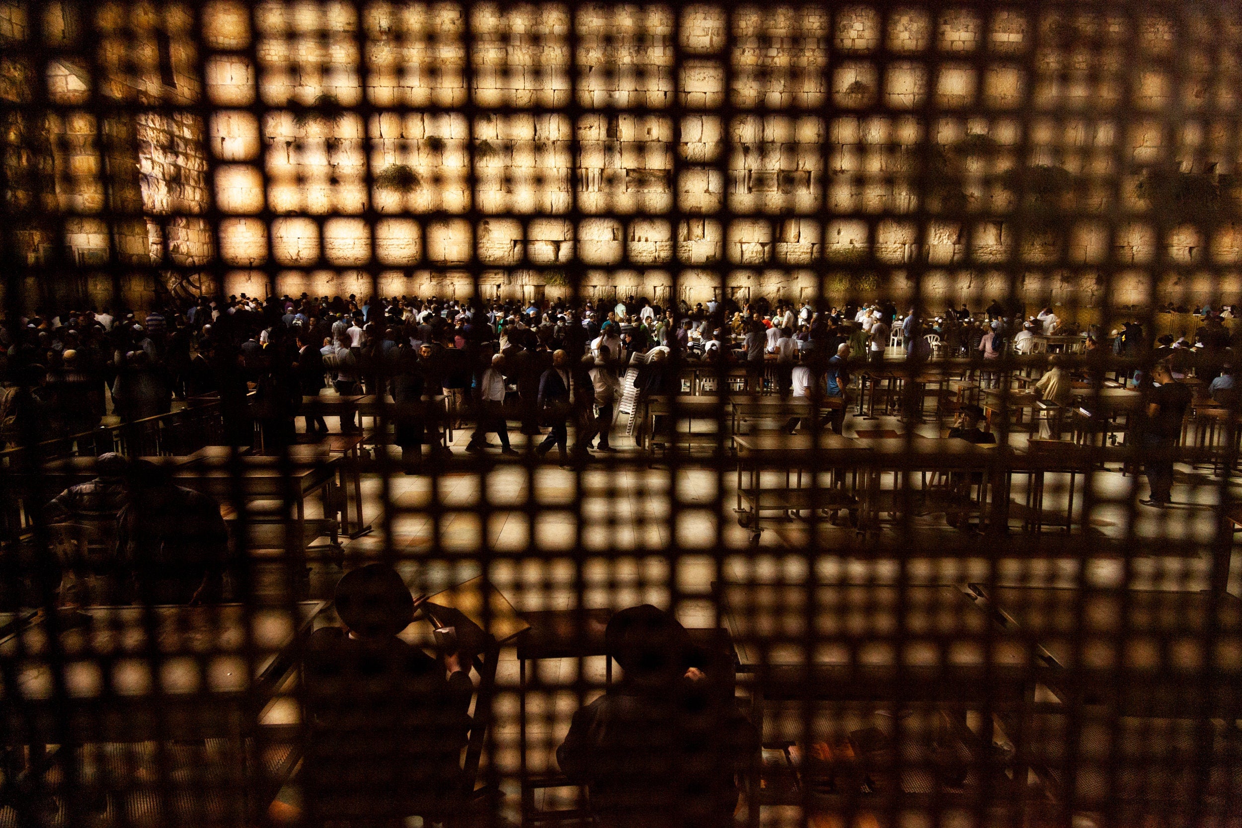 Jewish Prayers Kotel — Orthodox People Praying at the Western Wall by night — Kosel Selichot — Jerusalem Wailing Wall Stones