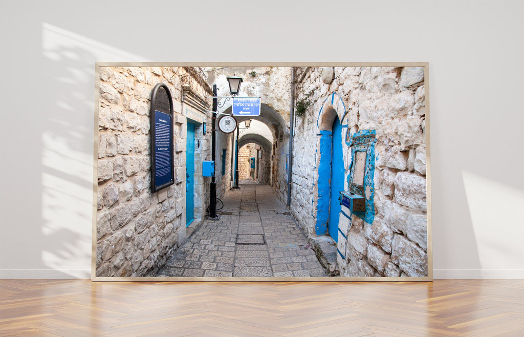 Safed Tzfat Old City Pedestrian Street with Blue Doors Jerusalem Stones — Photography