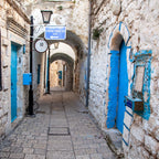 Safed Tzfat Old City Pedestrian Street with Blue Doors Jerusalem Stones — Photography