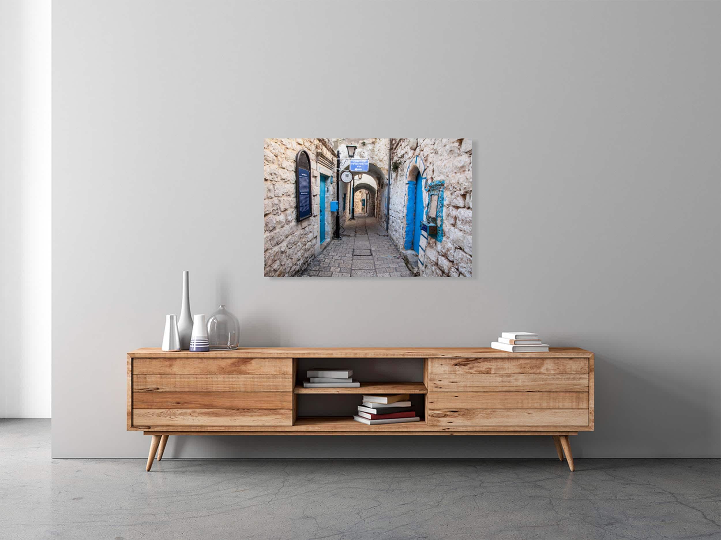 Safed Tzfat Old City Pedestrian Street with Blue Doors Jerusalem Stones — Photography