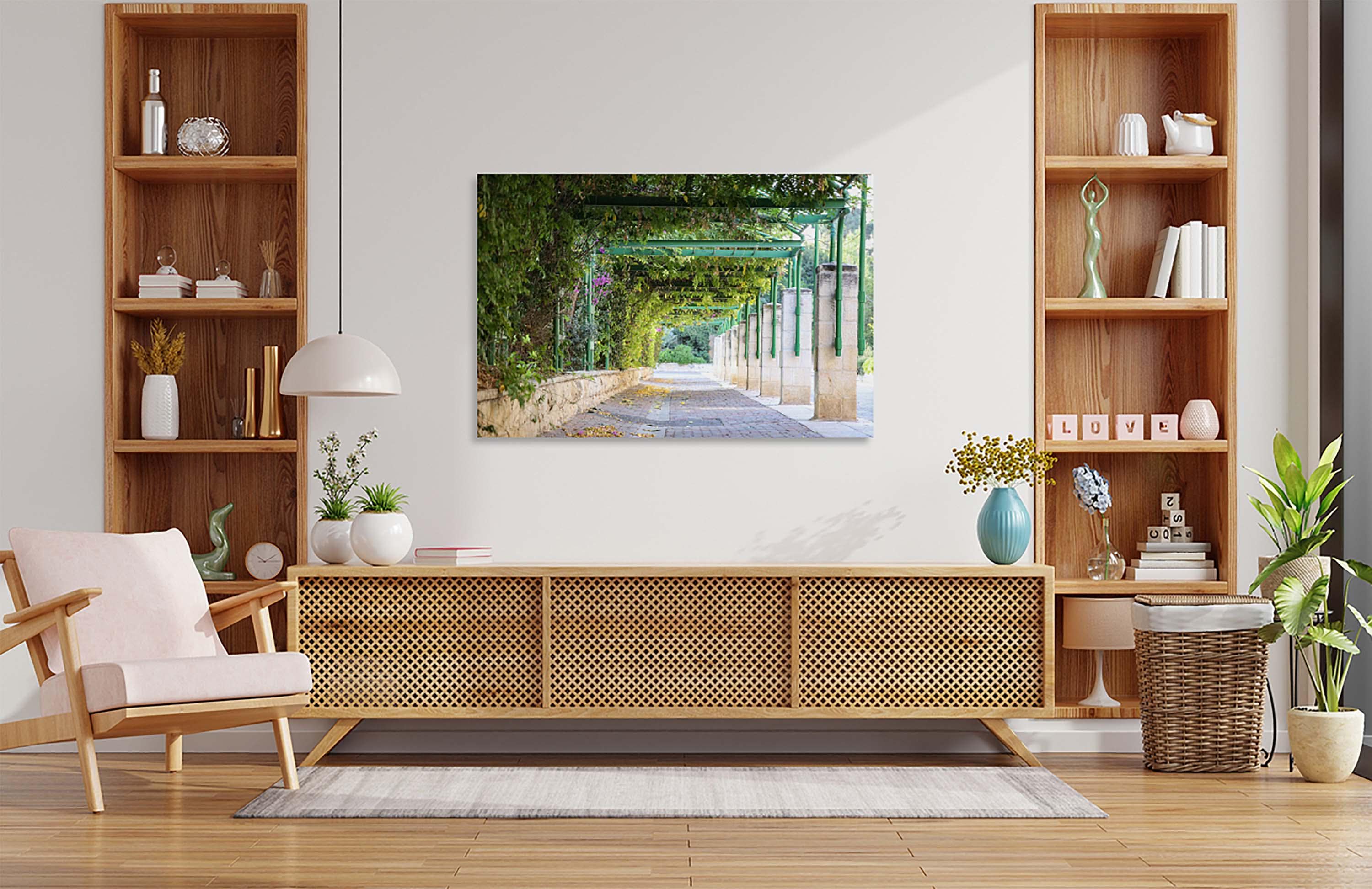 Jerusalem Green Pedestrian Street with Ivy and Flowers — German Colony Neighborhood