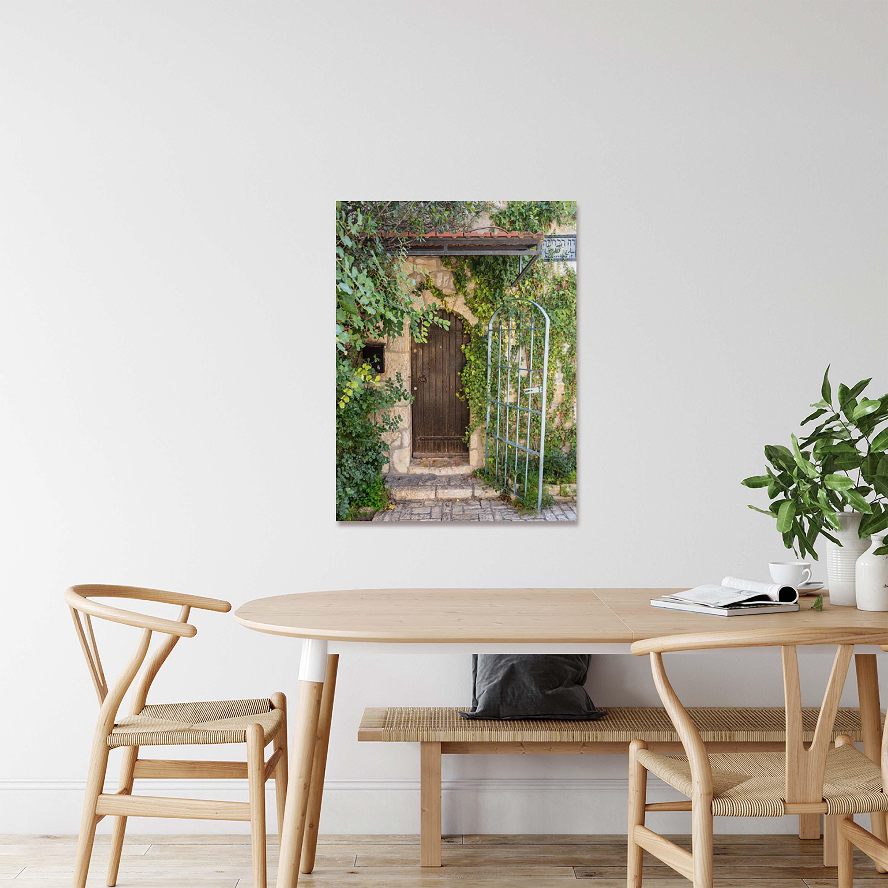 Jerusalem Vintage Brown Wooden Door with Ivy — Yamin Moshe Neighborhood